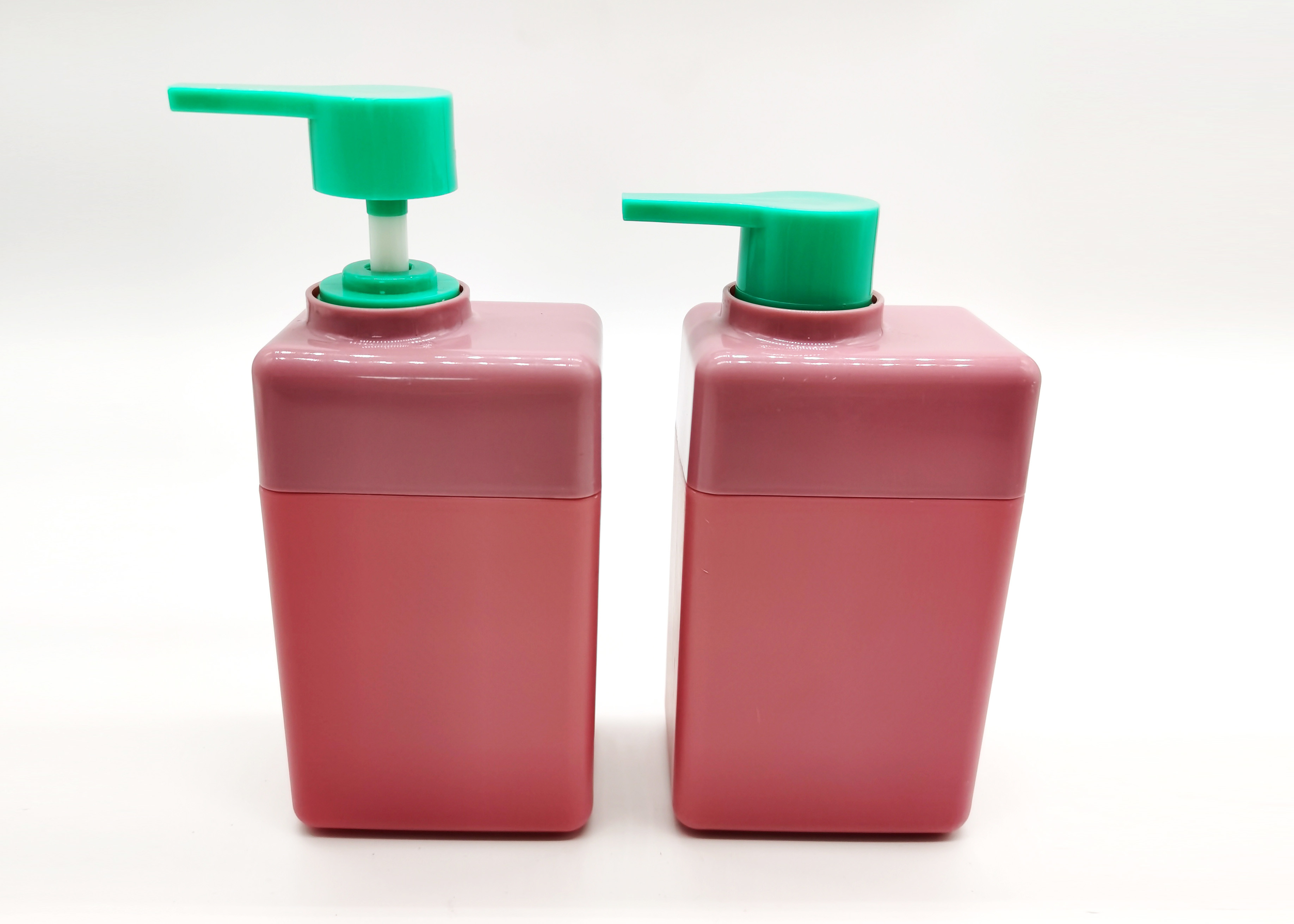 China Pink 100ml 250ml HDPE Plastic Bottles With Lotion Pump factory