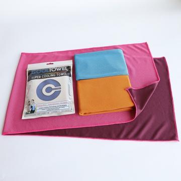 Quality Lightweight Solid Color Small Sweat Towel For Gym Cooling for sale