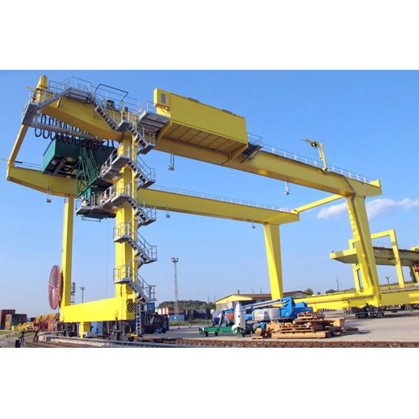 50T Movable Shipping Container Crane , RMG Rail Mounted Gantry Crane ...