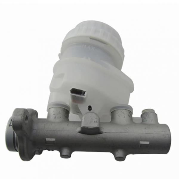 Quality Auto L200 Spare Parts Brake Master Cylinder Assy For Mitsubishi KB4T KH4W KH8W MN102440 for sale