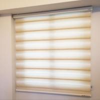 Quality Luxury White Intelligent Window Blinds Electric Windproof For Cafe for sale