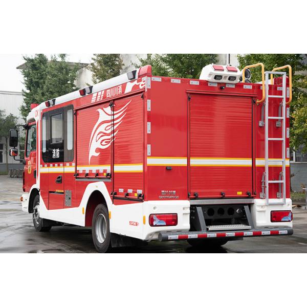 Quality MAN Small Fire Fighting Truck and Foam Tender with 8 Firefighters for sale
