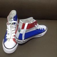 China Canvas shoes in white color or others sports shoes for sale