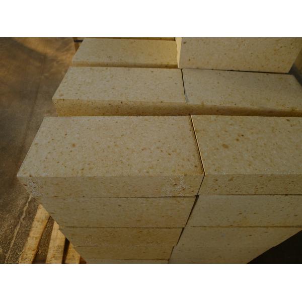 Quality 75%-80% Al2O3 High Alumina Refractory Brick Refractoriness 1790 Degrees C 230*114*65mm for sale