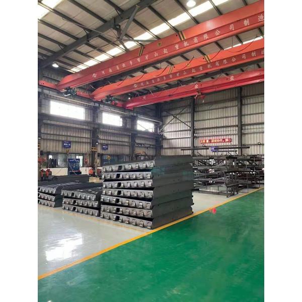 Quality Hydraulic Driving Loading Dock Leveler Equipment Heavy Duty Steel High Volume for sale