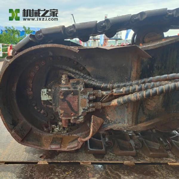 Quality 70ton Used Zoomlion Crawler Crane Zoomlion QUY70 for sale