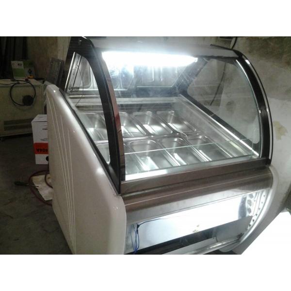 Quality Commercial Italian Ice Cream Display Freezer With Customized Pans OEM Light for sale