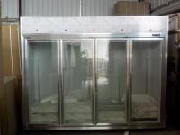 China Solid Glass Door Freezer Triple Shelves With Heater Inside factory