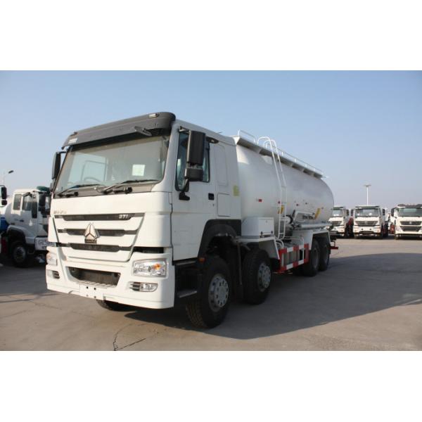Quality Color Optional 8x4 Fuel Tank Truck Weatherproof With Steel Framed Structure for sale