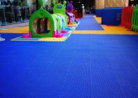 China Multicolor Elastic Cushions For Children , Kindergarten Flooring Non Slip Best Grip factory