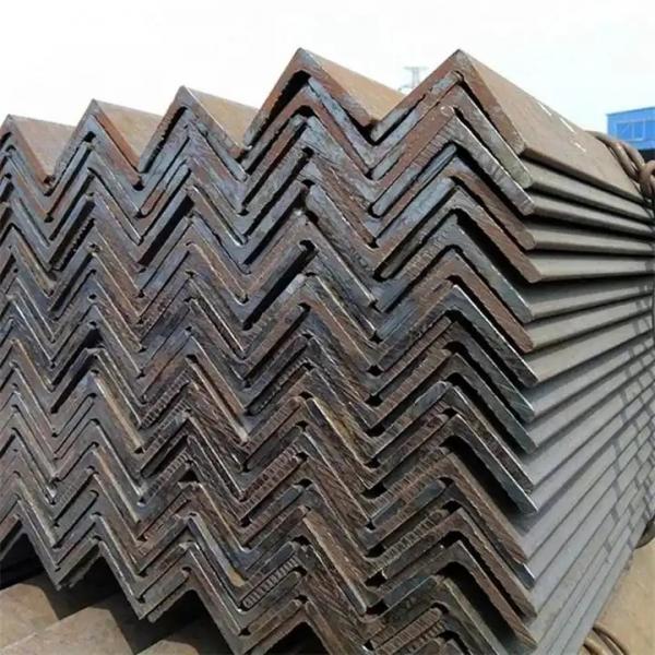 Quality Hot Rolled Structural Angle Iron 100-500mm Unequal Angle Section For Constructio for sale