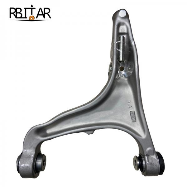 Quality 670031992 67003199 Automobile Control Arm , Lower Suspension Arm For Maserati for sale
