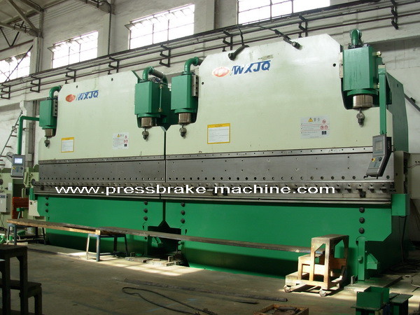 Quality Automatic 6500KN Large Capacity electrical pole CNC Tandem Press Brake Bending for sale