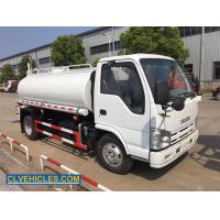 China 3000 Liters ISUZU Water Truck Power Steering With Radial Tires factory