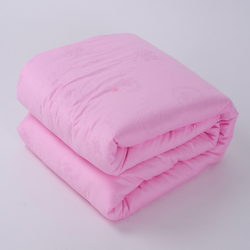 China Natural mulberry silk quilt 100% cotton jacquard fabric in light pink /dark pink color factory