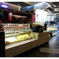 China Flat Shelves 900W Commercial Bakery Equipments 1.8m Bakery Display Fridge factory