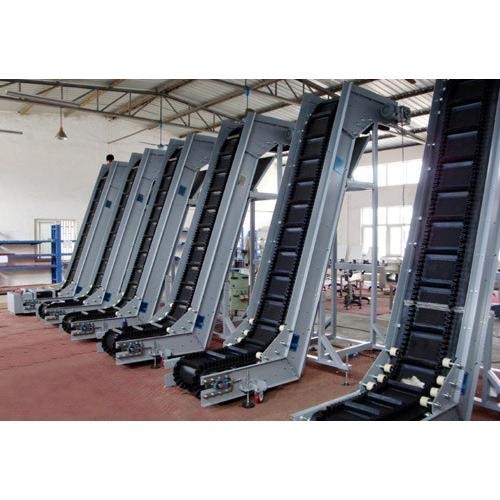 China                  Factory Price Food Grade Inclined Rubber Belt Conveyor Feeding Machine for Sale              factory