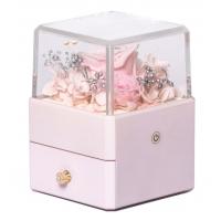 China Resin Flower Jewelry Box Ring Box With Flower Inside 115X115X110mm factory