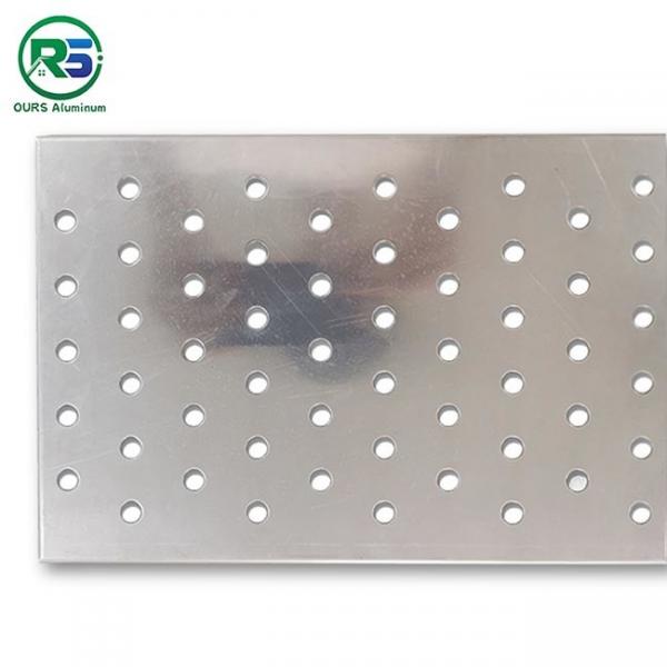 Quality Perforated 3.0mm white Aluminum Wall Panels Punch Holes 1800*6000mm for sale