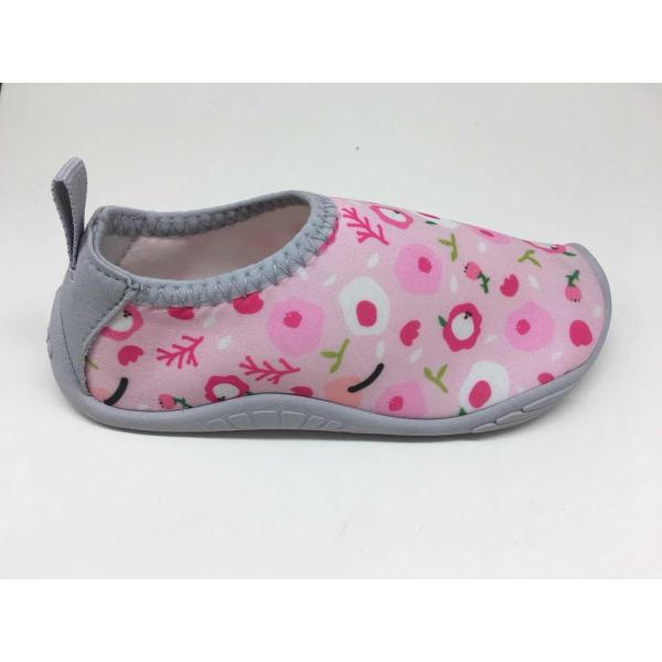 Quality Summer Lightweight Aqua Children Shoes Anti Slip Fashionable Water Shoes for sale