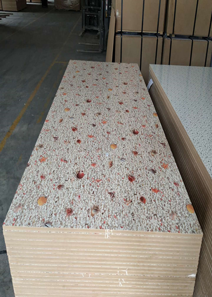 China aminated 1.9mm---25mm mdf melamine board for furniture and decoration factory