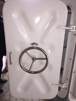 China White Plastic Coating Treatment Marine Doors / Marine Steel Watertight Hatch Door factory