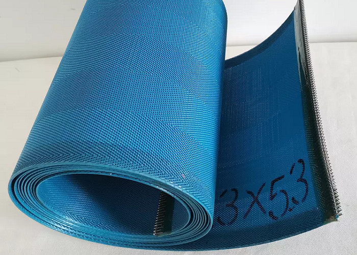 China 100% Polyester Mesh Belt For Belt Filter Press Machine factory