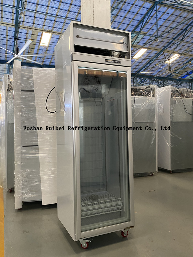 China Commercial Drinks Glass Door Display Chiller Soda Upright Cooler factory