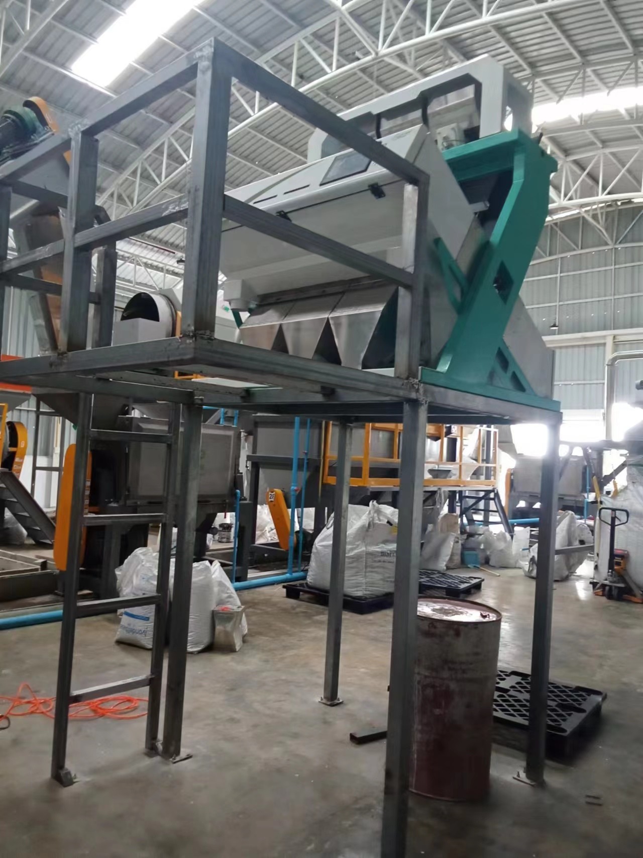 China Parboiled Red White Rice Color Sorter With WIFI Remote Control System factory