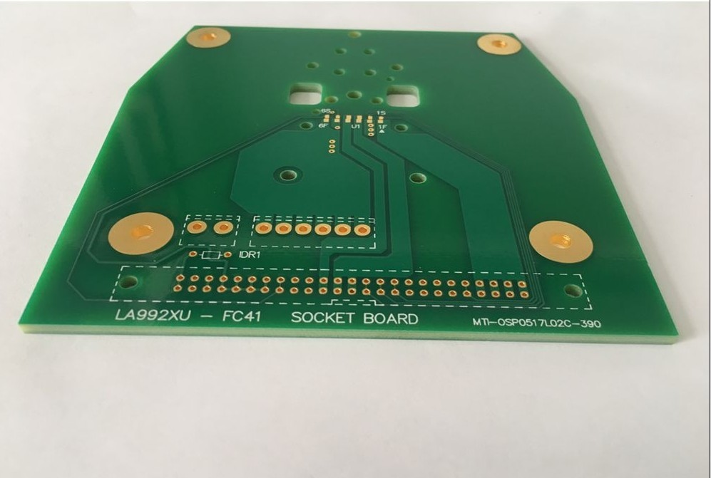 China Substrate Fr4 Material PCB Prototype Circuit Board 4 Layers 2 Years Guarantee factory