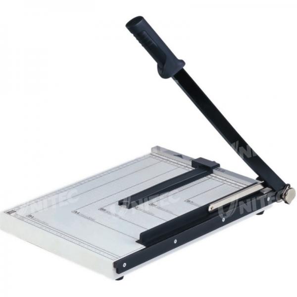 Quality Photo Albums Paper Cutting Machine , Tabletop Paper Cutter Steel Base NO.829 for sale