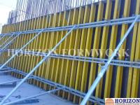 China Easy-to-assemble Wall Formwork Systems / Panels With Steel Walers and Wood Girder H20 factory