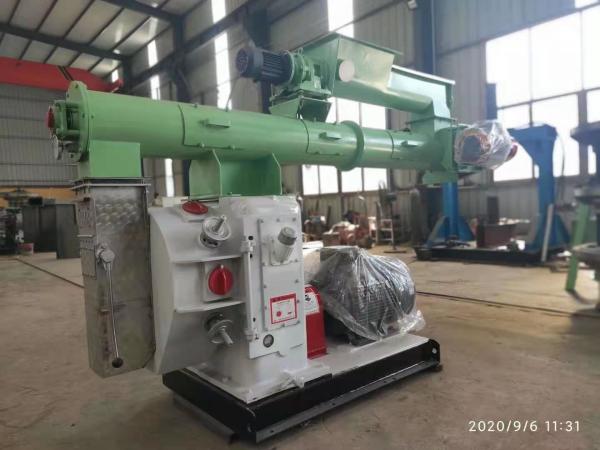 Large Capacity Animal Feed Pellet Making Machine Poultry Pellet Machine For Chicken Feed