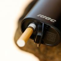 China IUOC 2 HNB Device Electronic Cigarette Not Burn Lithium Micro USB factory
