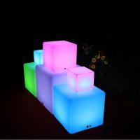 China 350LM Rechargeable Outdoor LED Cube Light LED Cube Stool For Events factory