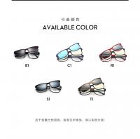 China Adult Blue Red Black Polarized Clip On Sunglasses , Clip On Eyewear Men Unisex factory