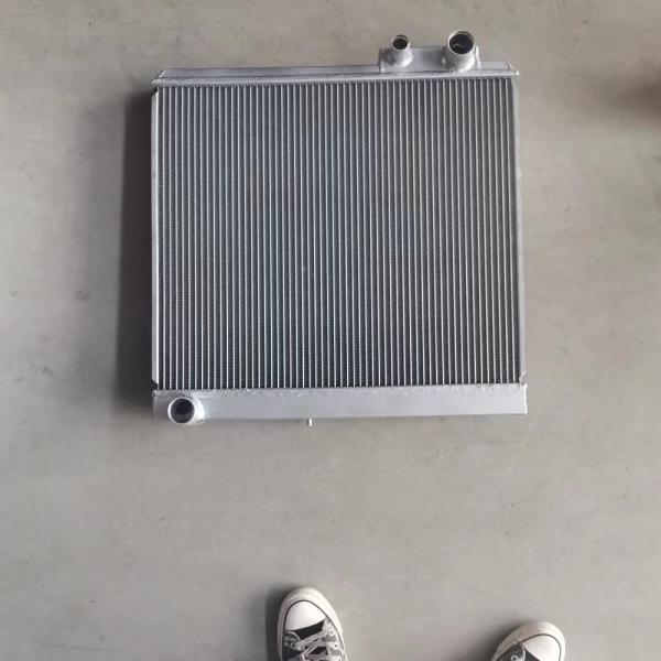 Quality Toyota CMB Diesel Truck Radiators Two Rows Aluminum Plastic Material for sale