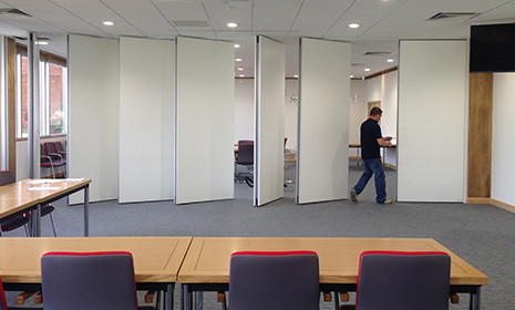 Quality Acoustic Sliding Folding Movable Partition Walls For Meeting Room for sale