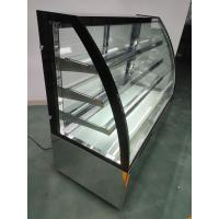 China Front Curved Cake Display Cabinet Cooler With Tempered Glass factory