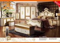 China Novel design Space saving wood carving holiday inn hotel indian new Romantic style Funky sex import antique bedroom set factory