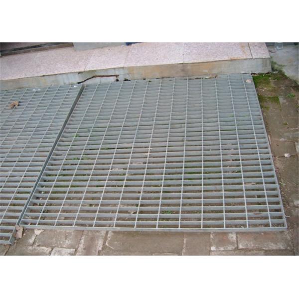 Quality Hot Dip Galvanized Steel Grating 300 - 1000mm Width 300 - 6000mm Length for sale