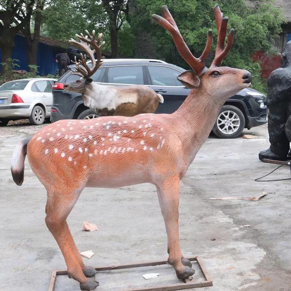 Quality 110V 220V Realistic Animal Statues With Movement / Sound Customization for sale