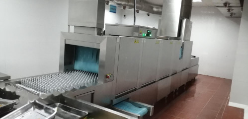 Quality Automatic Flight Type Dishwasher Stable Commercial Industrial Dishwasher CE for sale