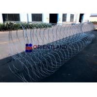 Quality Long Triple Coil Concertina Wire Fencing , Pyramid Razor Blade Wire Fence for sale