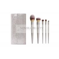 China Shiny Silver Handle Synthetic Makeup Brushes Stylish Brush Case Involved factory