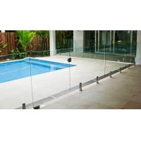 China Transparent Outdoor Glass Fence , Fully Frameless Glass Pool Fencing factory