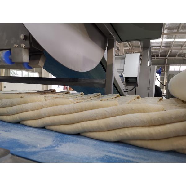 Quality 600-1200kg/h Capacity Puff Pastry Production Line of Semi-automatic / Fully for sale