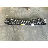 china Black CAT Rubber Tracks Weight 55kg With Low Ground Pressure