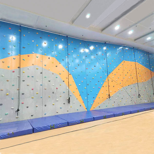Quality Commercial Playground Rock Climbing Wall ODM Available Reinforced Material for sale
