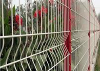 China 3 D Welded Folding Wire Mesh Fence / Bending Garden Security Fencing factory